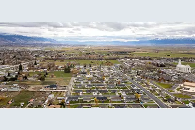 517 W 260 N, Smithfield, UT 84335 - Photo 48