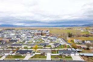 517 W 260 N, Smithfield, UT 84335 - Photo 40