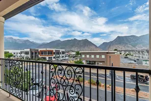 10917 N Town Center Blvd, Highland, UT 84003 - Photo 18
