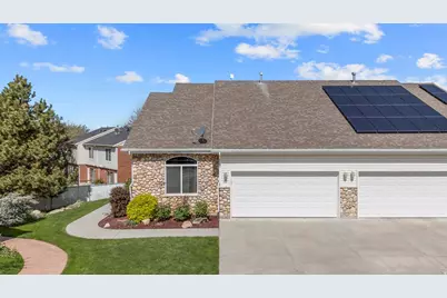 33 Tierra Vista Ct, Bountiful, UT 84010 - Photo 2