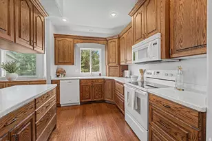33 Tierra Vista Ct, Bountiful, UT 84010 - Photo 6
