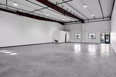 695 W 1700 Building 21-104/105 S, Logan, UT 84321 - Photo 2