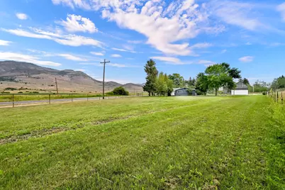 7091 E 1900 N, Eden, UT 84310 - Photo 14