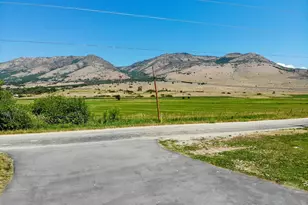 7091 E 1900 N, Eden, UT 84310 - Photo 10