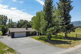 7091 E 1900 N, Eden, UT 84310 - Photo 2