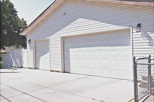 729 E 32nd S, Ogden, UT 84403 - Photo 30