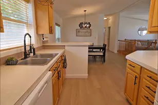 729 E 32nd S, Ogden, UT 84403 - Photo 10