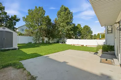 261 W Beverlee Ann Dr, Draper, UT 84020 - Photo 38