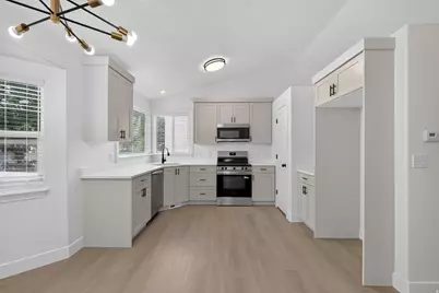 261 W Beverlee Ann Dr, Draper, UT 84020 - Photo 14
