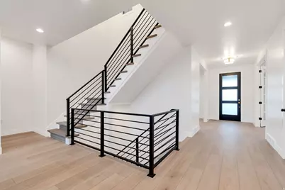 756 W Sara Dr, Saratoga Springs, UT 84045 - Photo 16