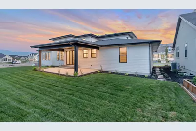 756 W Sara Dr, Saratoga Springs, UT 84045 - Photo 10
