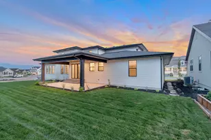 756 W Sara Dr, Saratoga Springs, UT 84045 - Photo 10