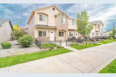 485 W 1465 N #101, Logan, UT 84341 - Photo 1
