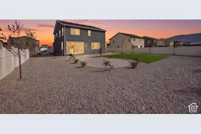 431 W Palomino Way, Stansbury Park, UT 84074 - Photo 34