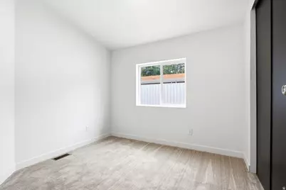 1580 W Indian Summer Dr Dr N, Salt Lake City, UT 84116 - Photo 16