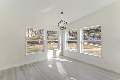 371 E Cynthia Way S, North Salt Lake, UT 84054 - Photo 10
