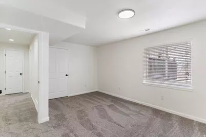 371 E Cynthia Way S, North Salt Lake, UT 84054 - Photo 30