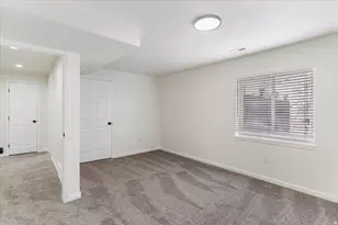 371 E Cynthia Way S, North Salt Lake, UT 84054 - Photo 30
