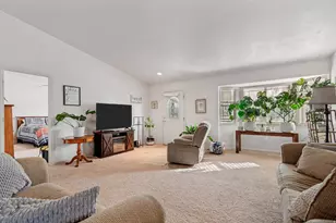 33 Clubhouse Dr, Stansbury Park, UT 84074 - Photo 10