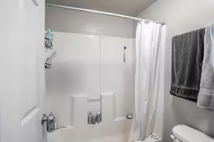 866 E 700 N, Provo, UT 84606 - Photo 10