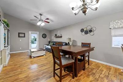 6748 W Shumard Oak Dr S, West Jordan, UT 84088 - Photo 10