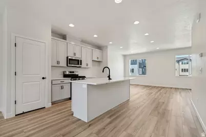 732 W 520 S, American Fork, UT 84003 - Photo 12