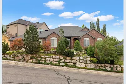 1532 N Ford Canyon Rd, Centerville, UT 84014 - Photo 8