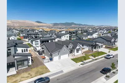 12276 S Boot Canyon Cv, Herriman, UT 84096 - Photo 2