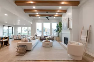 452 N Amber Ln, Layton, UT 84041 - Photo 4