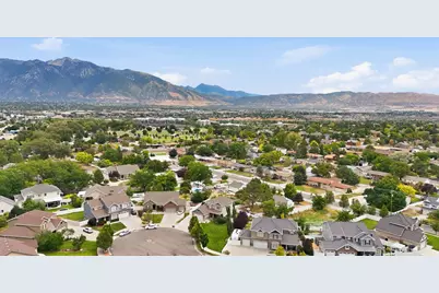10509 S Brooklyn View Ln W, South Jordan, UT 84095 - Photo 50