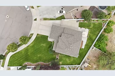 10509 S Brooklyn View Ln W, South Jordan, UT 84095 - Photo 44