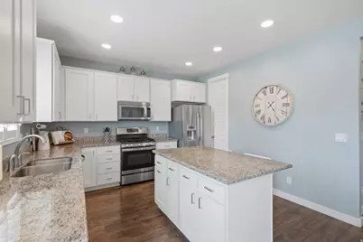 10509 S Brooklyn View Ln W, South Jordan, UT 84095 - Photo 14