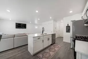 1255 S Thistle Dr W, Santaquin, UT 84655 - Photo 10