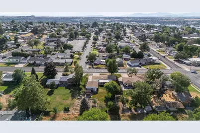 5030 S 300 W, Washington Terrace, UT 84405 - Photo 18