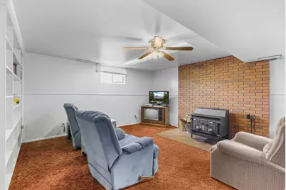 5030 S 300 W, Washington Terrace, UT 84405 - Photo 16