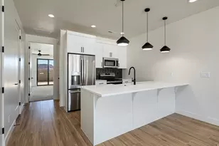 425 W Momori Circle, Kanab, UT 84741 - Photo 10