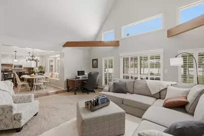 593 N Flint St, Kaysville, UT 84037 - Photo 2