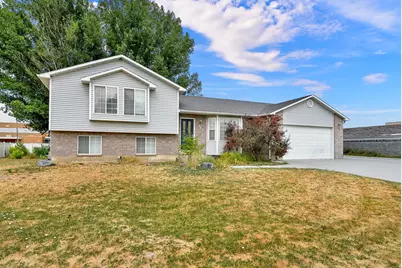 865 N 350 E, Tremonton, UT 84337 - Photo 2