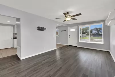 5940 S Starlite Dr, Murray, UT 84107 - Photo 6