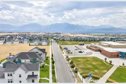 11122 S Willow Walk Dr, South Jordan, UT 84009 - Photo 52
