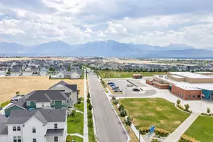 11122 S Willow Walk Dr, South Jordan, UT 84009 - Photo 52
