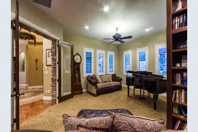 4378 S Foothill Dr, Bountiful, UT 84010 - Photo 32