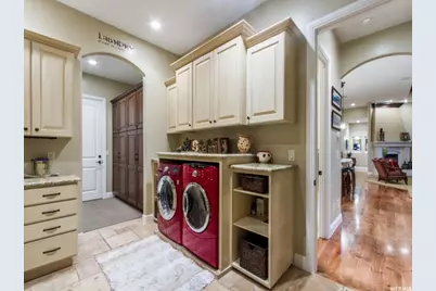 4378 S Foothill Dr, Bountiful, UT 84010 - Photo 36