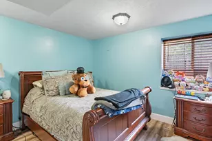 581 E Dorthea Way, North Salt Lake, UT 84054 - Photo 16