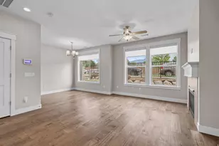 10392 S Beetdigger Blvd E, Sandy, UT 84070 - Photo 6