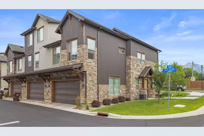 10392 S Beetdigger Blvd E, Sandy, UT 84070 - Photo 4