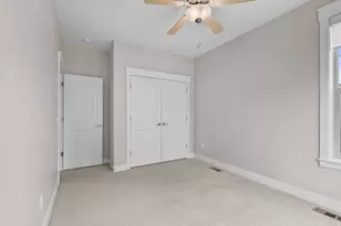 10392 S Beetdigger Blvd E, Sandy, UT 84070 - Photo 24