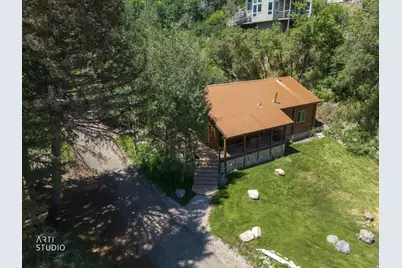 2876 E Greengrove Dr, Sundance, UT 84604 - Photo 32