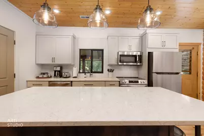 2876 E Greengrove Dr, Sundance, UT 84604 - Photo 14