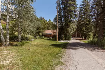 2876 E Greengrove Dr, Sundance, UT 84604 - Photo 34